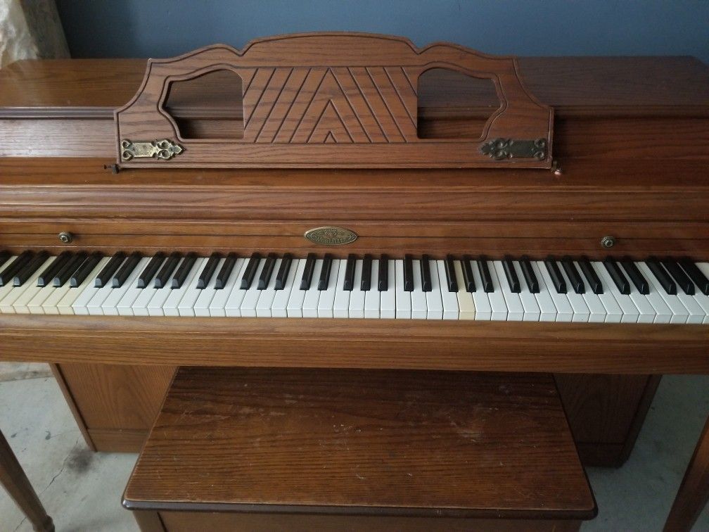 Wurlitzer Piano