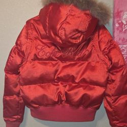eckōred Puffer Jacket