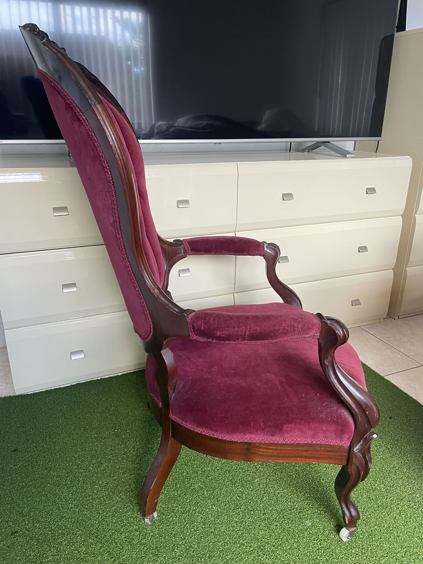 Royalty Chair