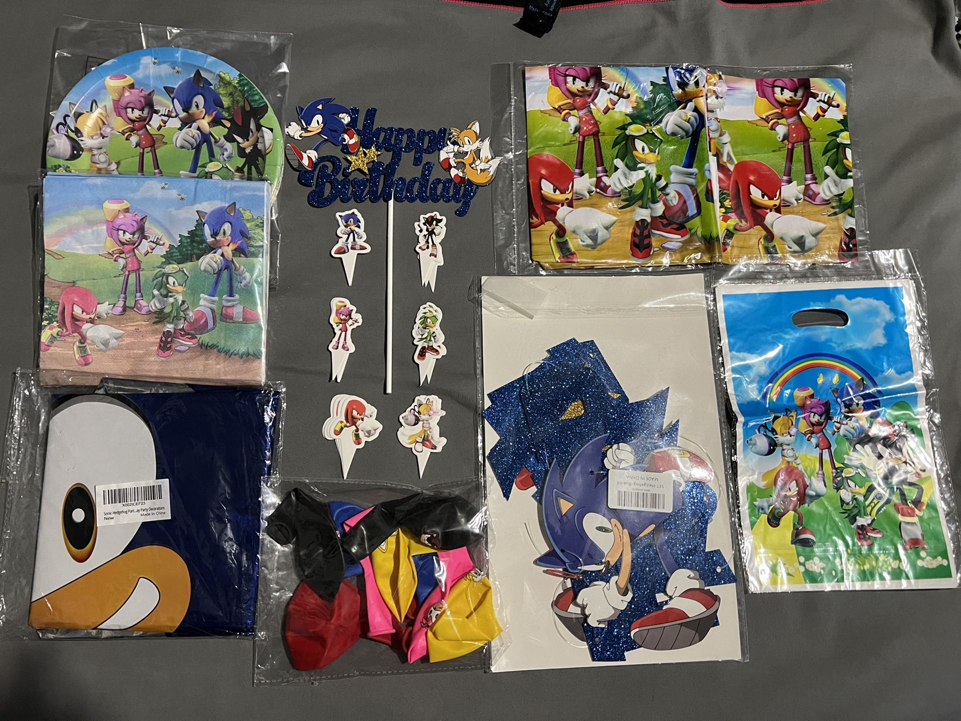 Sonic The Hedgehog Birthday Party Supplies/Decorations