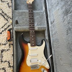 Fender Standard Stratocaster HSS 
