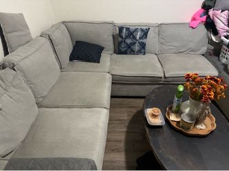 Free sectional