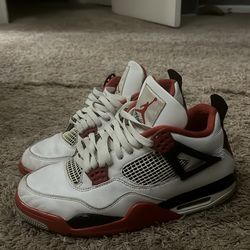 Jordan 4 Fire Red