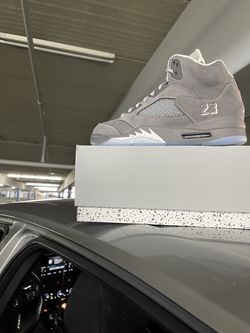 Jordan 5 wolf grey