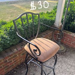 Bar Height Swivel Stool