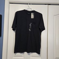 New With Tags Mens Black Northcrest Tshirt With Pocket Size Large 