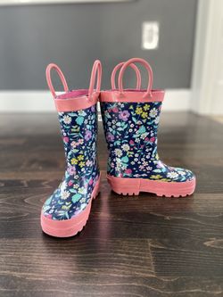 Girl’s floral Carters rain boots size 5