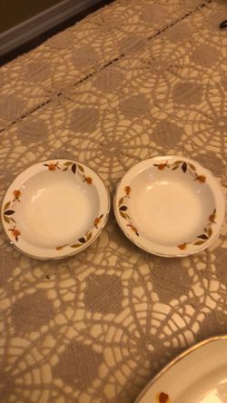 2 Small Jewel Tea, fruit / berry bowls, perfect condition!