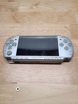 Working/broken silver psp 2001