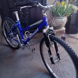 NICE BIKE SPECIALIZED HOTROCK TIRES SIZE 26 FRAME SIZE MEDIUM READY FOR RIDE 