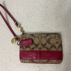 Coach Wristlet 