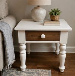 White Refurbished Wooden Broyhill End Table