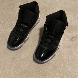 Jordan 11 Space Jam 