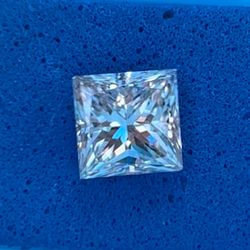 LOOSE NATURAL DIAMOND