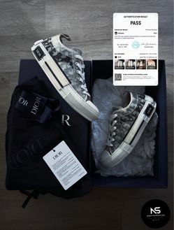 Dior B23 Low Top Oblique Sneakers