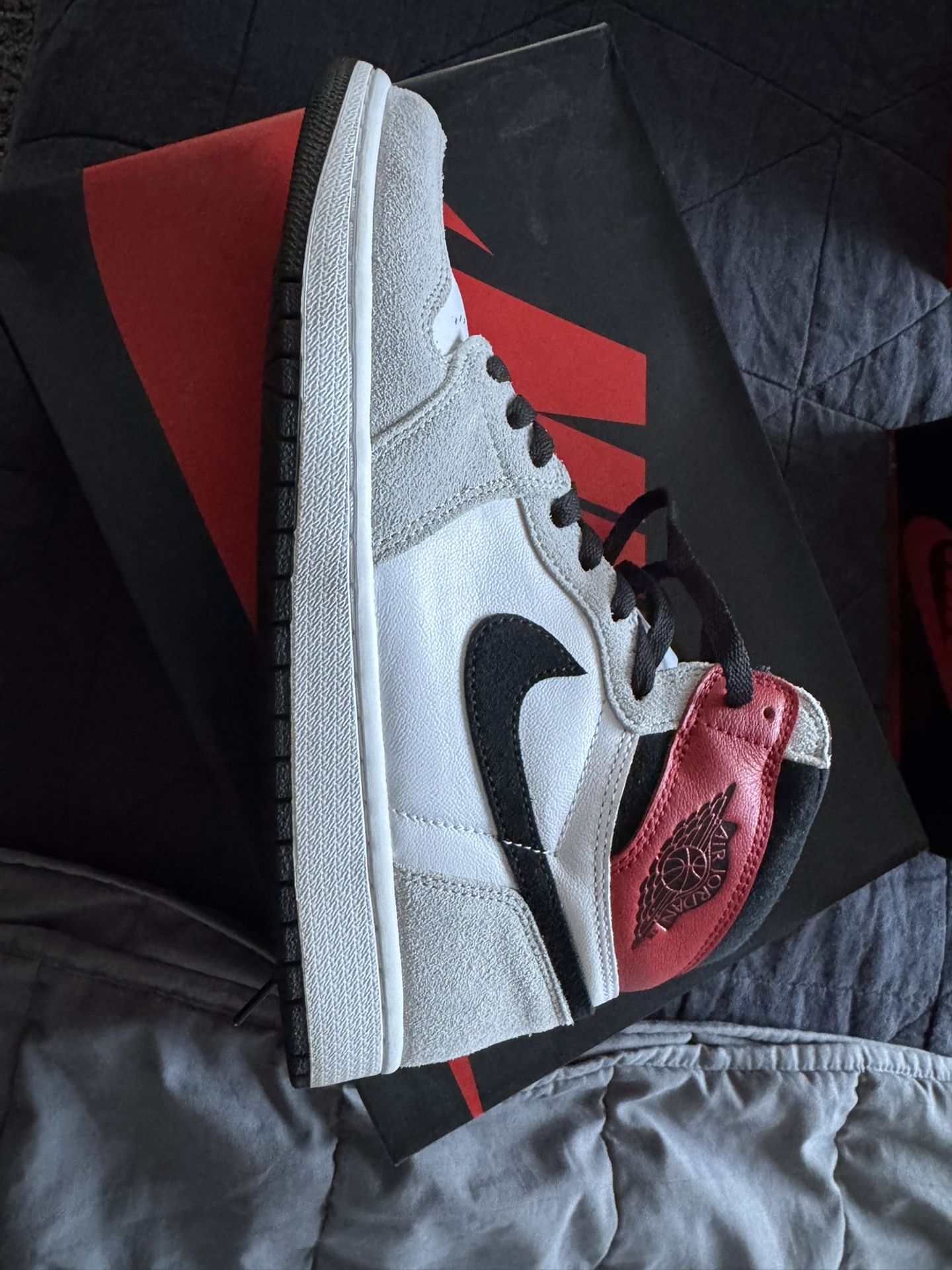 Jordan 1 High