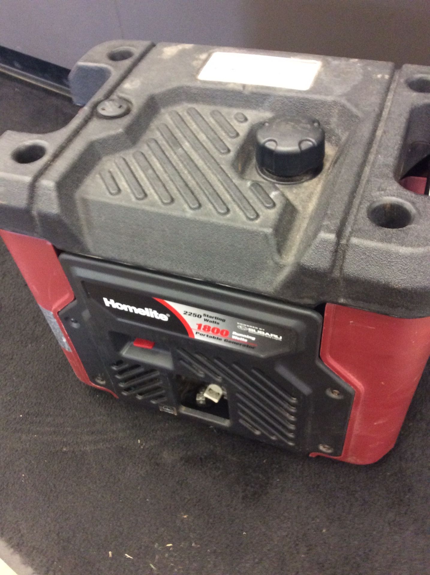 HOMELITE 1800 WATTS GENERATOR POWER BY SUBARU for Sale in WA