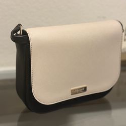 Kate spade Crossbody Purse Like New 