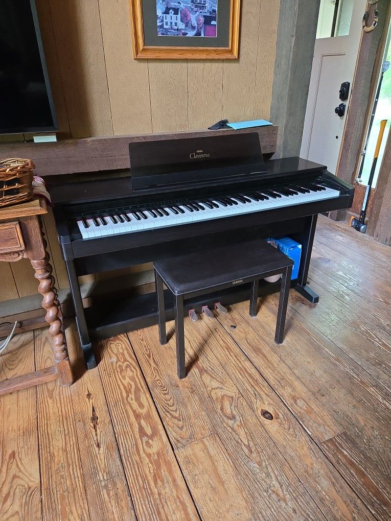 Yamaha Clarinova Clp-760