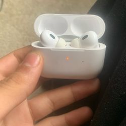 AirPods Gen 2