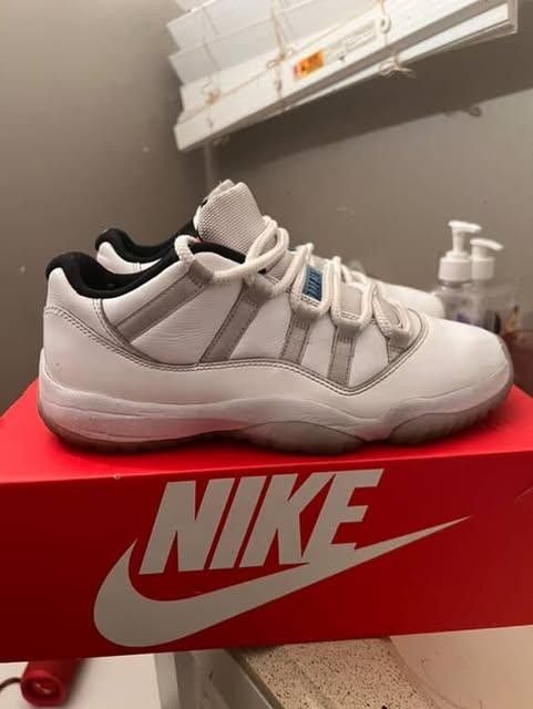 Jordan 11 Size 8.5 Open To Trades
