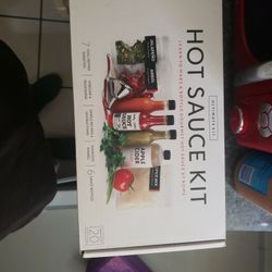 Ultimate Hot Sauce Kit