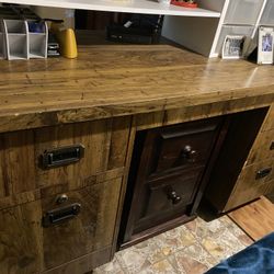 The Office Computer Desk Table. Used 