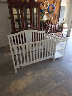 Graco crib and Changing Table