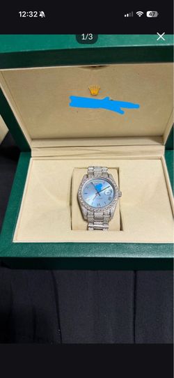 mossinite watch