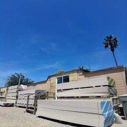 Stone $700  , Brick $400 , Drywall, Insolación, 