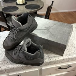 Jordan 4’s Cement Grey