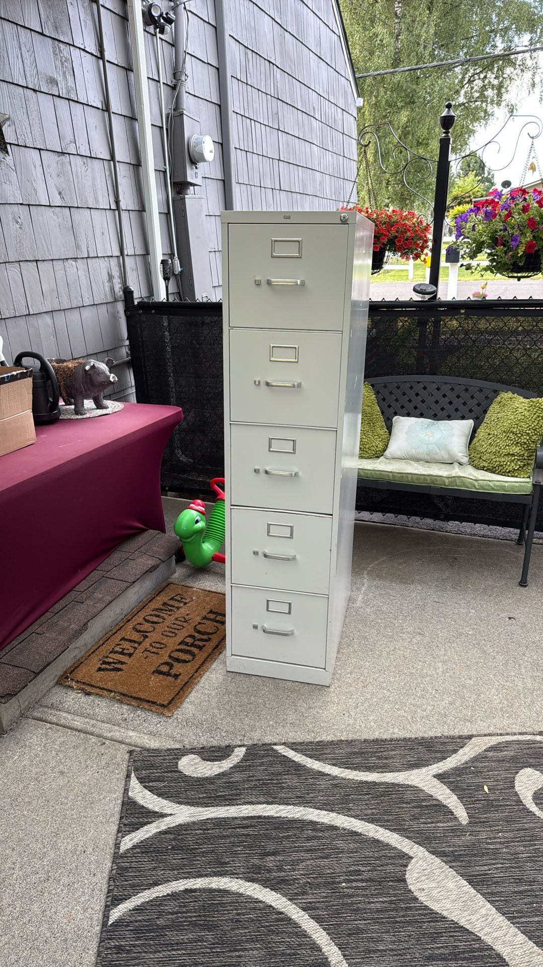 Filing Cabinet