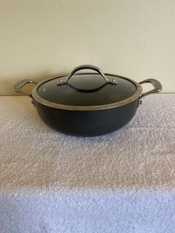 Kirkland Signature 4.4 Quart Chef’s Casserole Pan w/ Lid