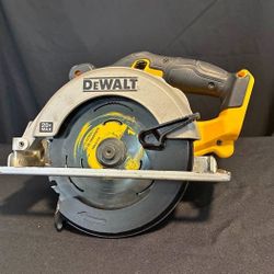 DEWALT 20V MAX Circular Saw (Tool Only) Serrucho dewalt
