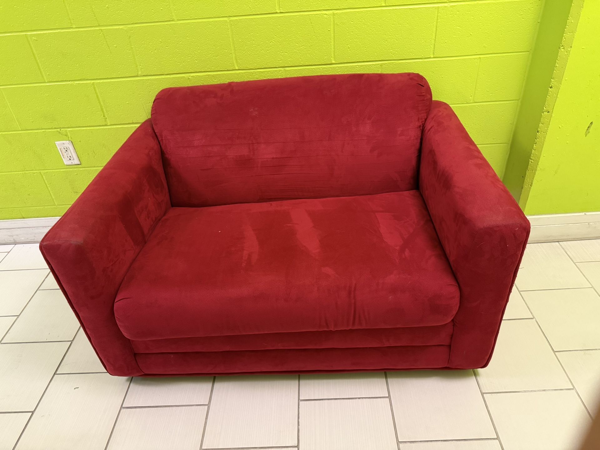 Fun Furnishings 11232 Red Micro Suede Sofa Loveseat Sleeper