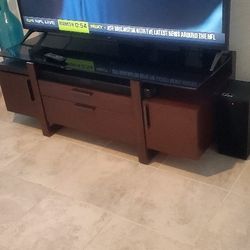TV CENTER 