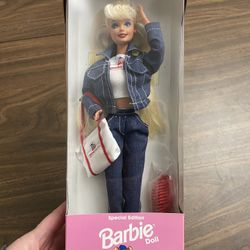 Vintage 1995 Special Edition Chuck E. Cheese’s Barbie