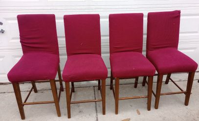 4 Bar Stools.