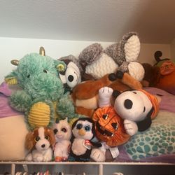 Large Collection Of stuffed Animals