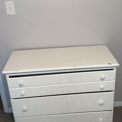 3 DRAWER DRESSER