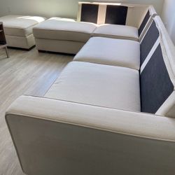 Modern Sectional Sofa with Ottoman – Clean & Spacious