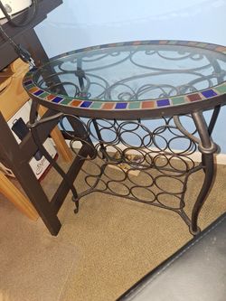 Accent wine bottle holding side table