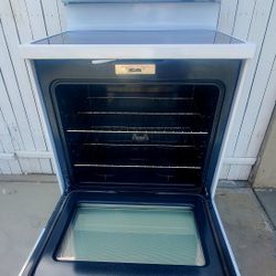 Electric Glass Top GE Stove 30" White Super Clean