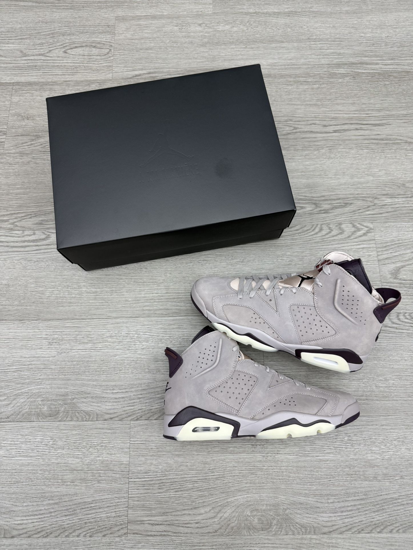 Jordan 6 Retro A Ma Maniére Smokey Mauve