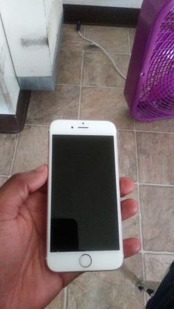 I Phone 6s for parts
