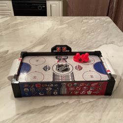 Air Hockey Table