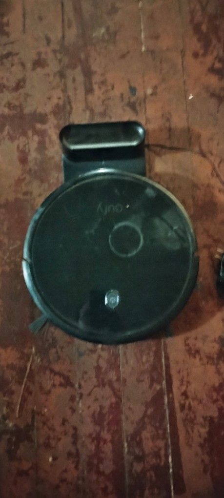 I Have A Great Working Robotic Vacuum Asking 60 Dollars