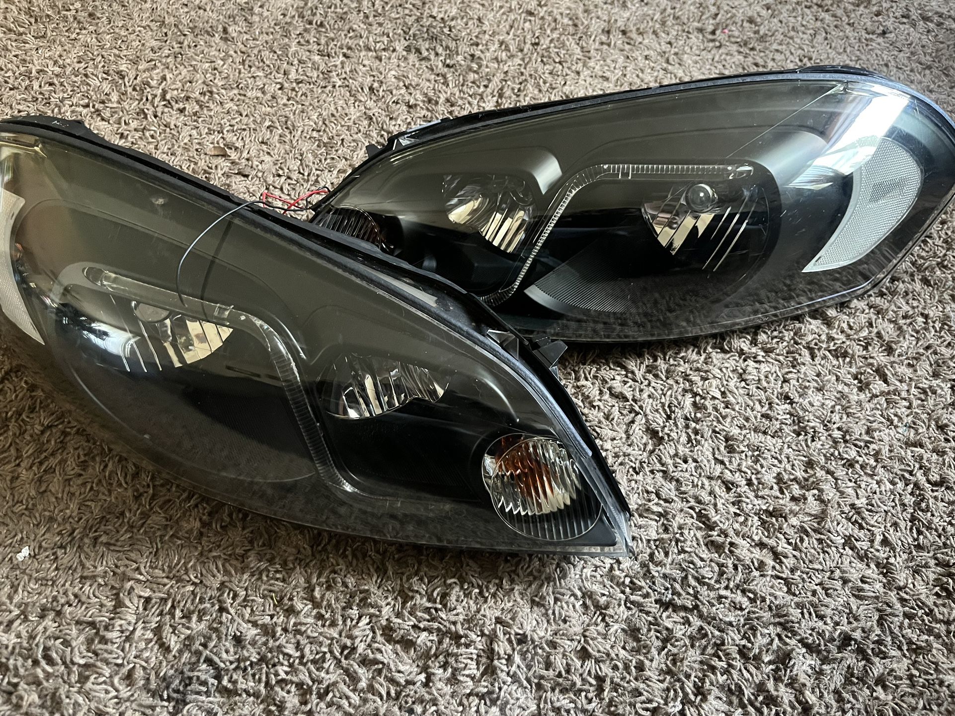 09 Chevy Impala Headlight Assembly (Blacked)