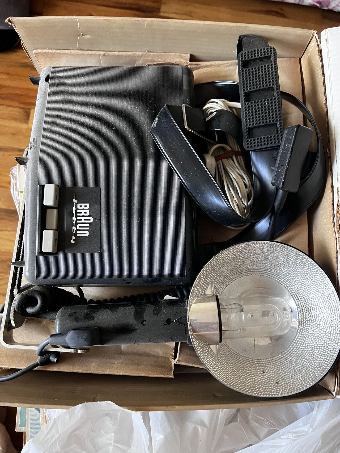 Vintage Braun Hobby Professional Camera Retro Flash 1950s - Special 42 / Germany