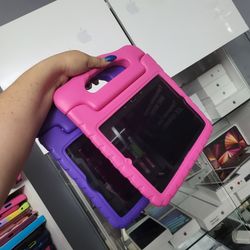 Samsung $70 Tablet Case Charger Included 